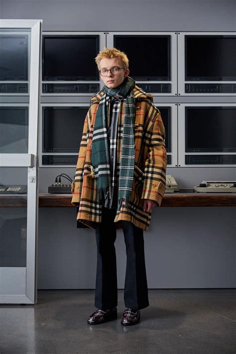 burberry gosha rubchinskiy scarf|Burberry signature bags.